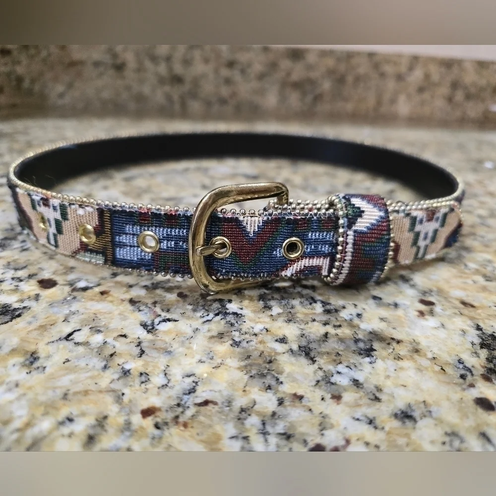 Women's Vintage 80's Elite Tapestry Waist Belt Gold Hardware, Size S 28 Inches